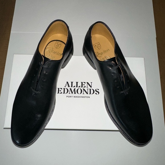 Allen Edmonds Morrison Reserve Whole-cut Oxford Dress Shoe new in box (NIB) main image 4